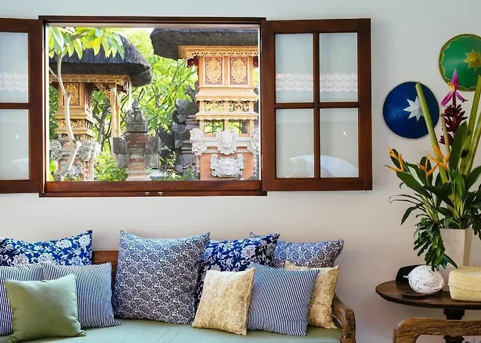 Villa Kayan - Gorgeous 2Br Seminyak Gem, Fabulous Location Steps From Restaurants, Cafes And Shopping