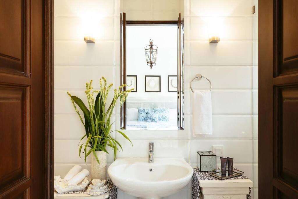 Kayan - Gorgeous 2br Gem, Fabulous Location Steps From Restaurants, Cafes And Shopping * Seminyak (Bali)